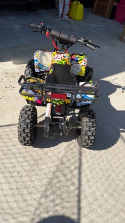 X-Pro Brand New Bolt 40cc Mini Gas ATV for Kids with 4 Stroke Pull Start, Disc Brake 6" Tires