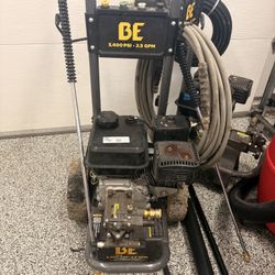 BE Pressure Washer 