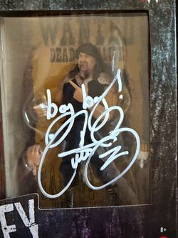 Mic foley autograph