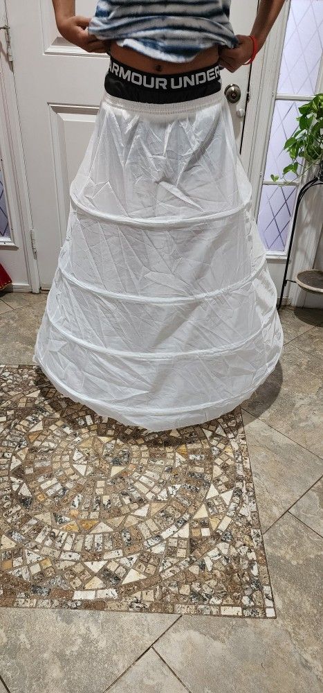 Womens 4 Loop Petticoat Crinoline