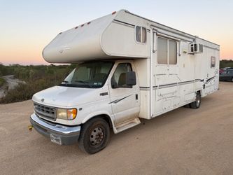 2000 Ford E450 Shasta class C RV