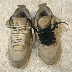 Off White Jordan 4