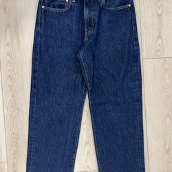568 Blue Denim Levi Jeans