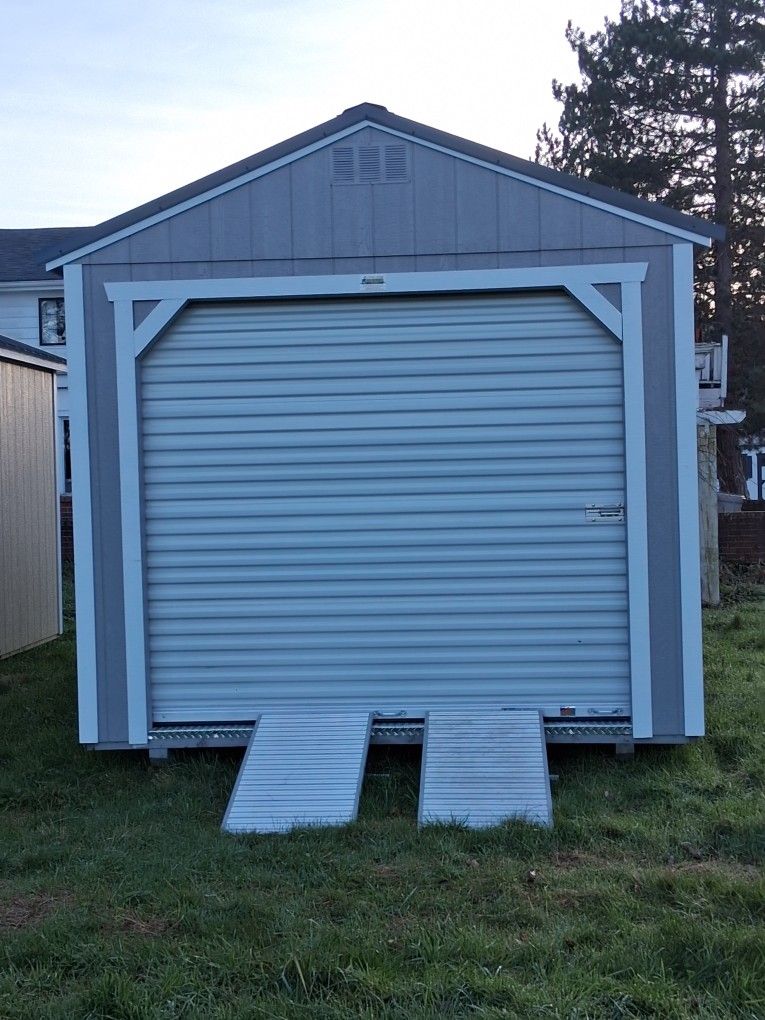 10 x 20 ft Storage Shed Excellent Condition– Ready for Pickup or Delivery Available