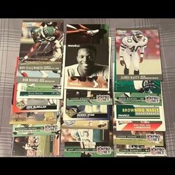 Lot of 21 New York Jets - NFL Football Cards - Mixed Years, Players, Brands