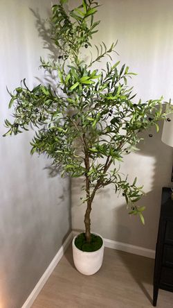 Faux olive tree