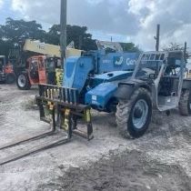 8000lb Reach Forklift 