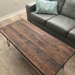 BEAUTIFUL MCM SOLID RECLAIMED WOOD COFFEE SIDE TABLE WROUGHT IRON HAIRPIN LEGS STAINED LOCAL CRAFTSMAN