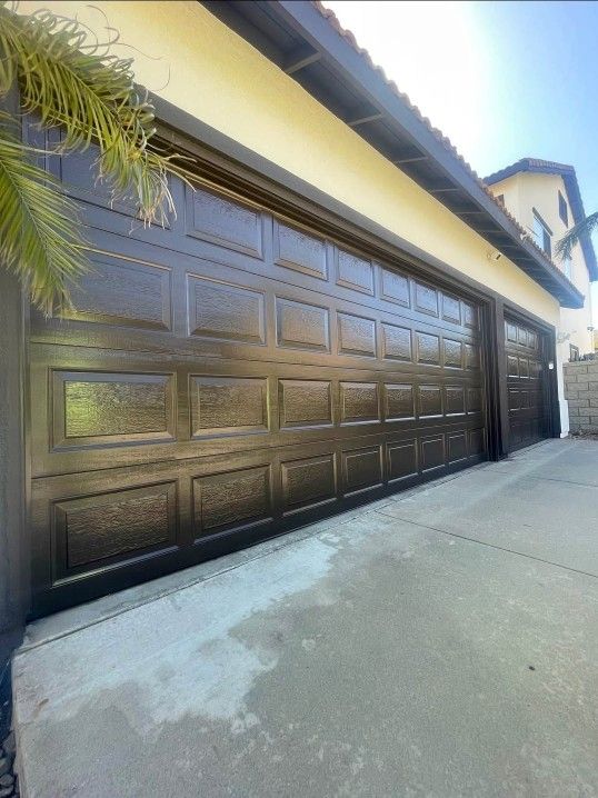 Garage Door 🚪