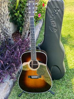 Martin D35 Guitar Sunburst Acoustic Electric.