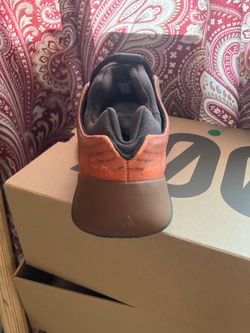 Yezzy