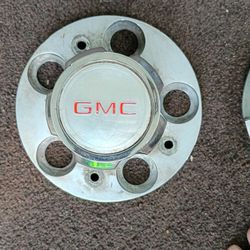 GMC 1500 Wheel Center Cap