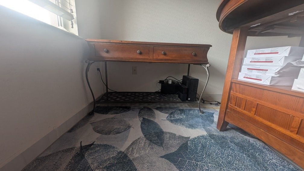 Entrance Table Console
