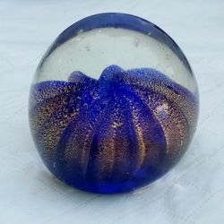 Paperweight