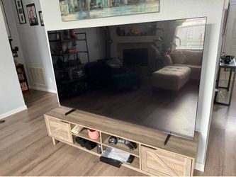 75” Samsung TV with stand and mount