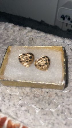 Gold heart nugget earnings