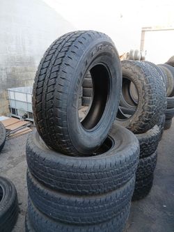 Bridgestone 255 75 17 AT TOTAL 5 TIRES