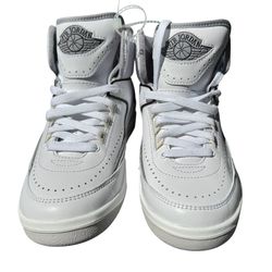 Air Jordan 2 Cement Grey Boys/Kids size 4.5Y