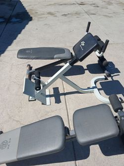 Gold's gym bench And stretch bench