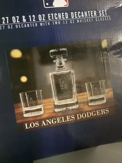 Dodger Glass Decanter Set