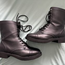 8.5W Women’s Black Boots