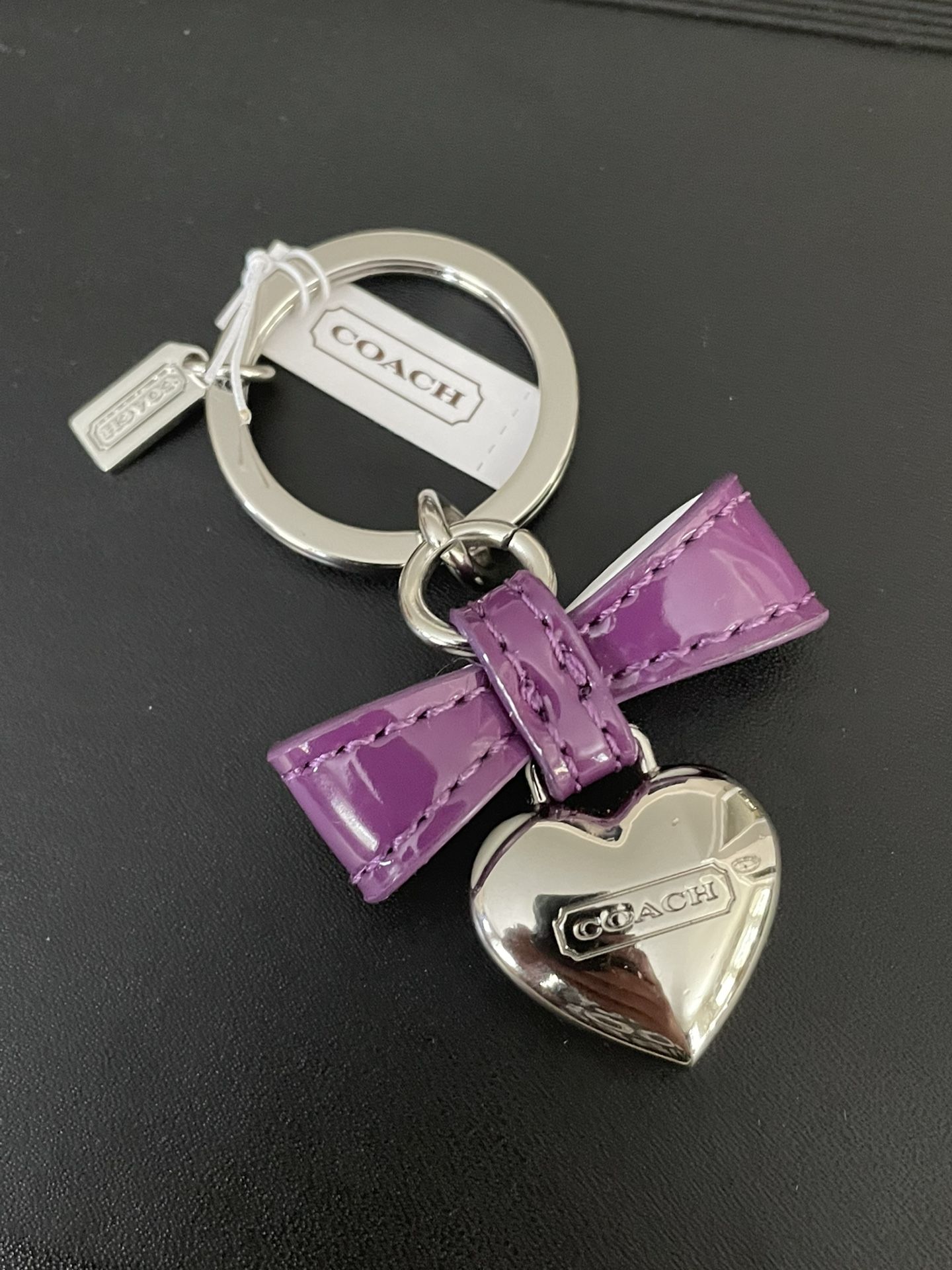 COACH Heart Charm Key Ring (NWT!!!)
