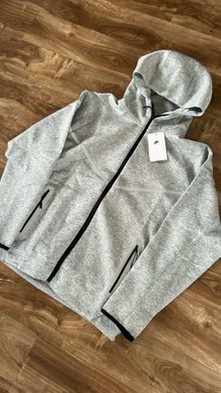 Grey Nike Tech