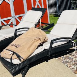 Chaise Lounge Chairs