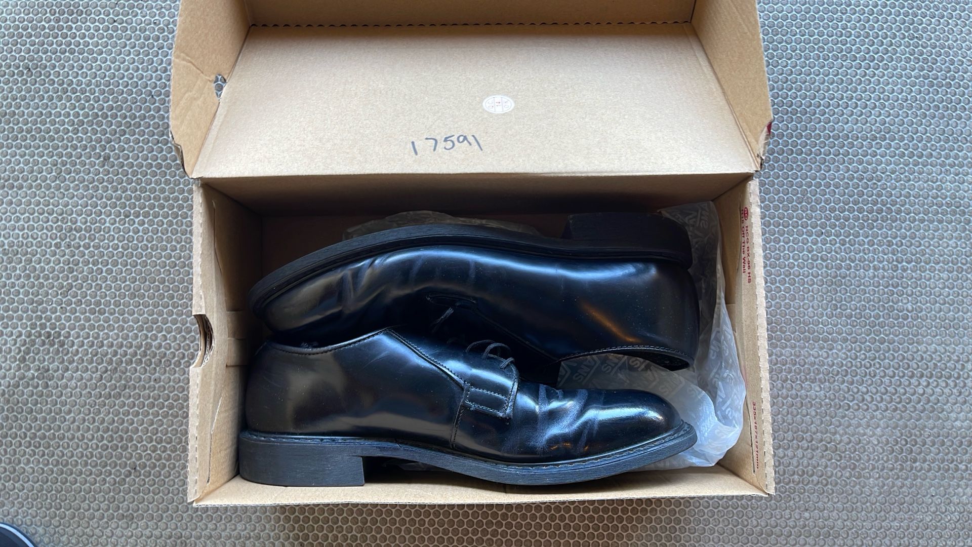 Navy Dress Shoes Size 8.5
