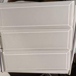 New Glass Sub Tile 3"×9" Around 24 sf. Unopened box