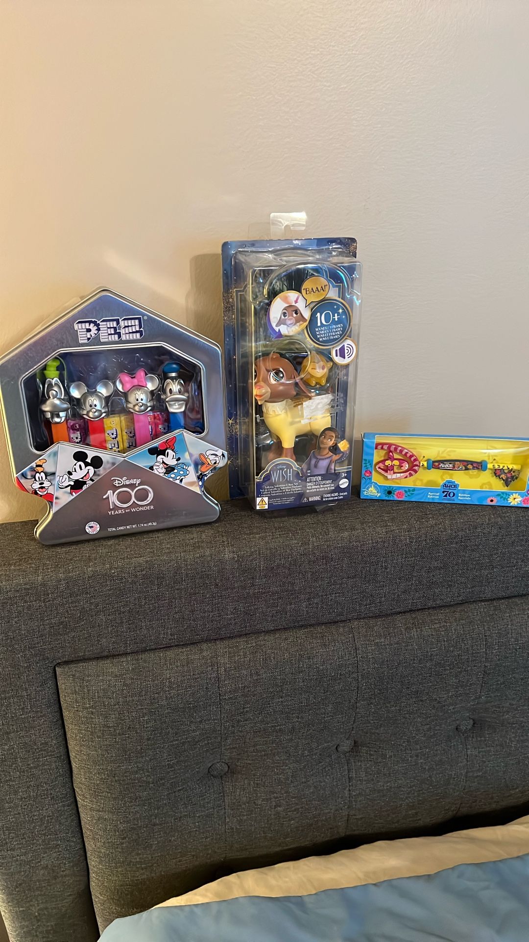 Disney Pez, Wish Toy, Alice in Wonderland key