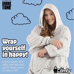 THE COMFY Dream | Lightweight Microfiber Fleece Wearable Blanket, Oversized Design Hood & Pocket