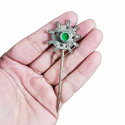 Vintage Green Stone Circle Pin 