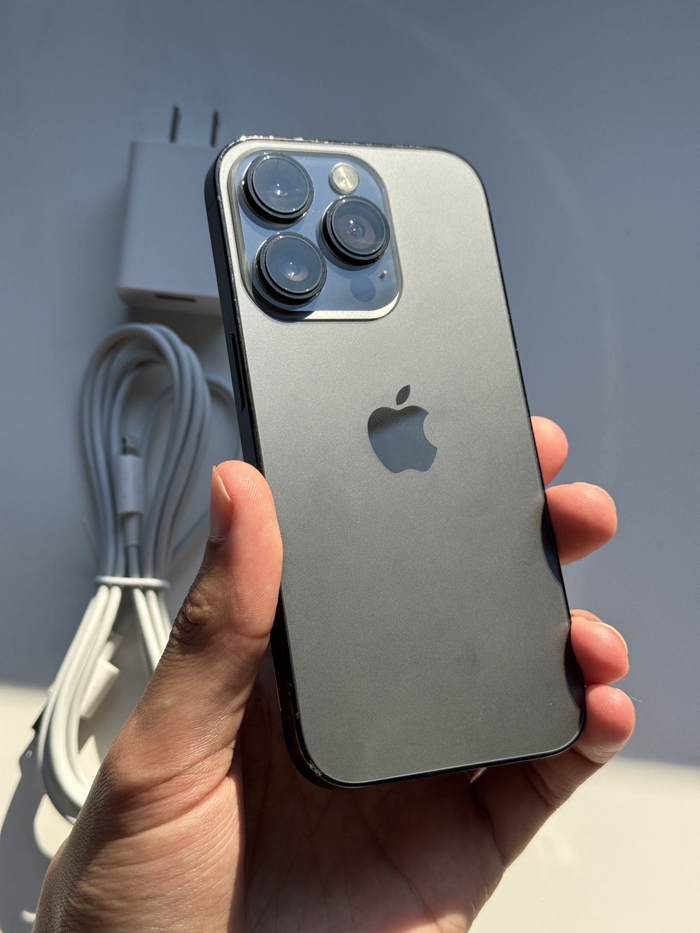 iPhone 14 Pro - 128GB, Unlocked, 88% Battery