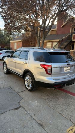 2014 Ford Explorer