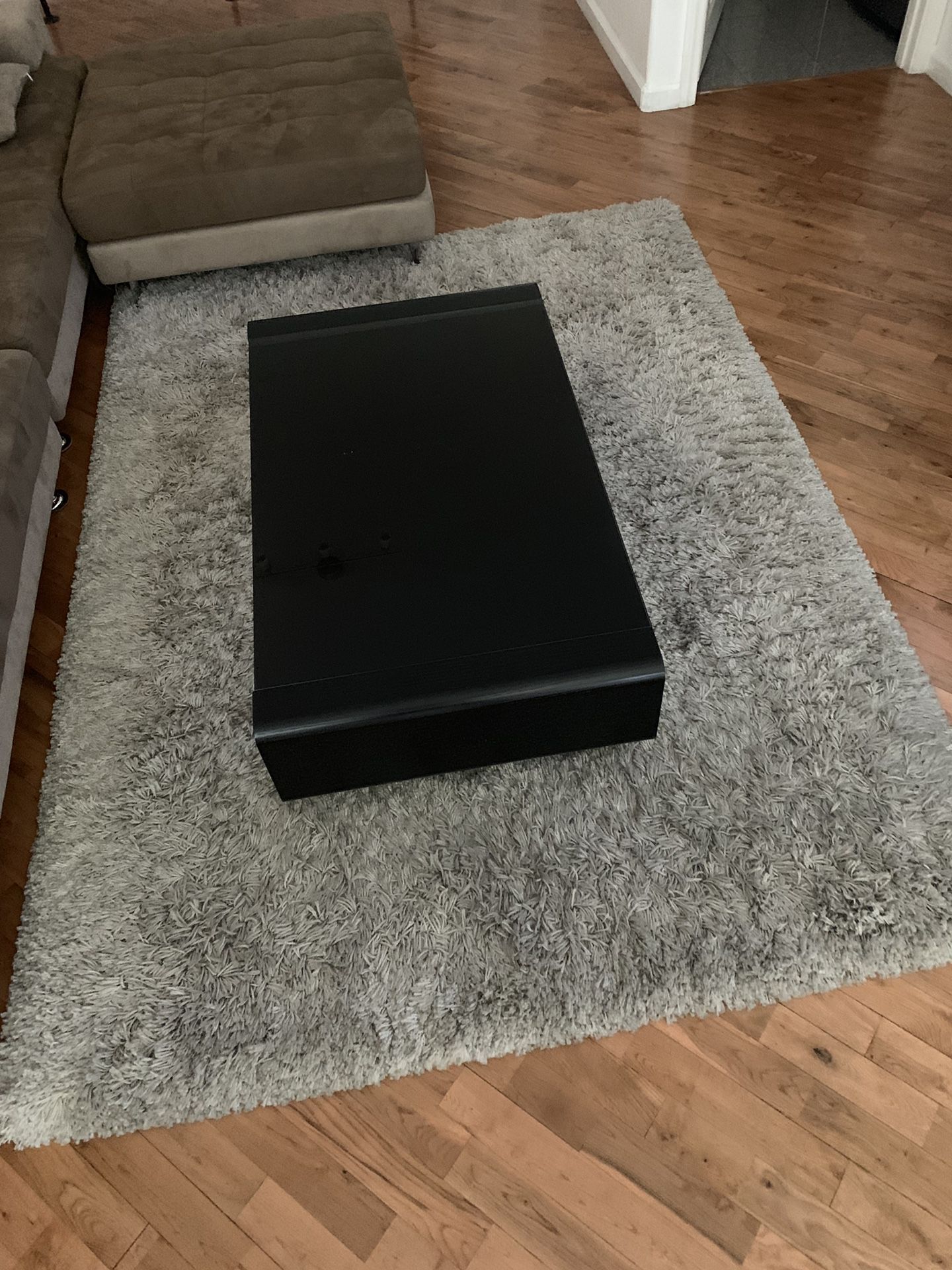 IKEA 5x8 shag rug