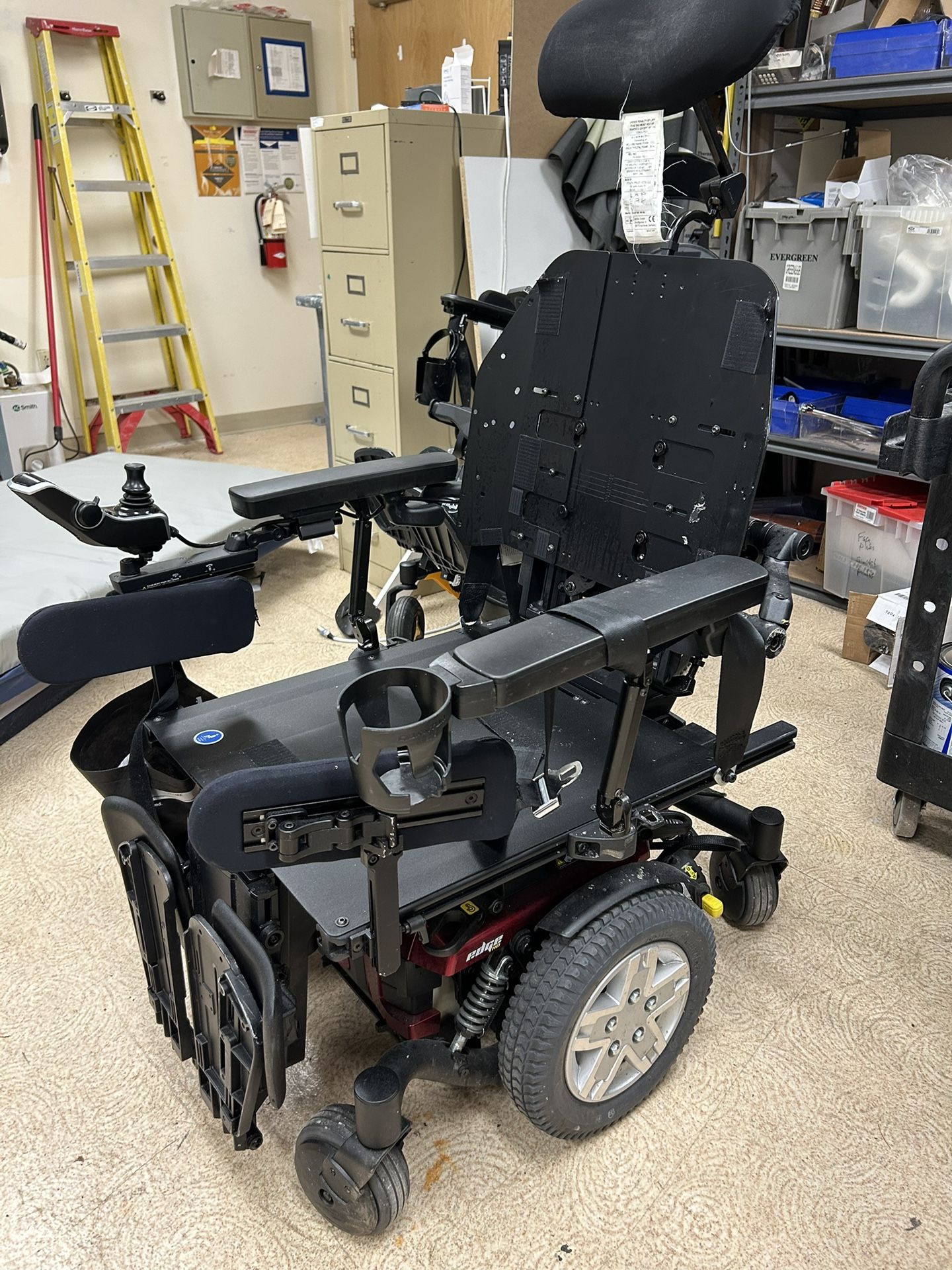 Q6 Edge HD 3.0 Power Wheelchair