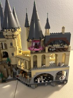 Legos Harry Potter Edition - Hogwarts Castle And Grounds for Sale in Las  Vegas, NV - OfferUp