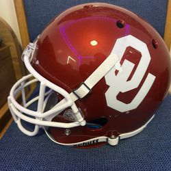 Collectible Oklahoma Sooner Helmet 