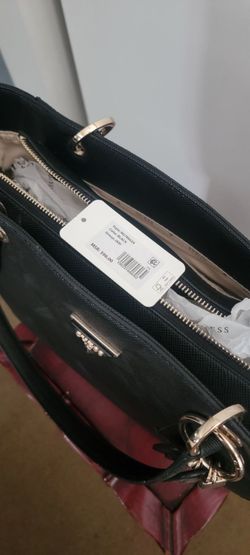 Brand new guess purse with tags