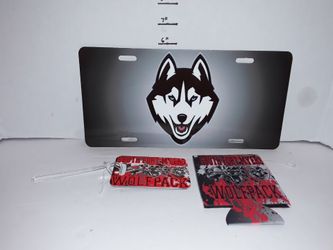 South fort Myers wolf pack lot of items