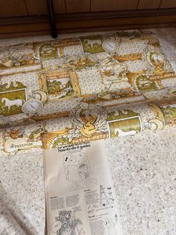 Vintage Colonial American Themed Wallpaper Roll