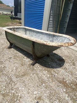 Victorian Bath Tub