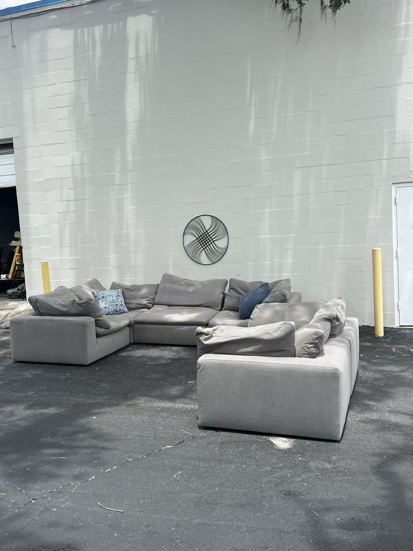 Nixon 6-Piece Cloud Sectional β Oversized & Ultra Cozy!