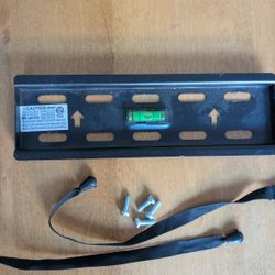 Onn TV Wall Mount with level