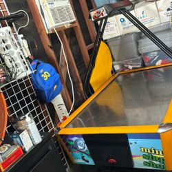 Air Hockey Table