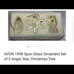 Glass Beautiful Ornament  Look At All The Pictures...Read The Full Description Below 