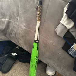 Easton MAKO Torq Bat