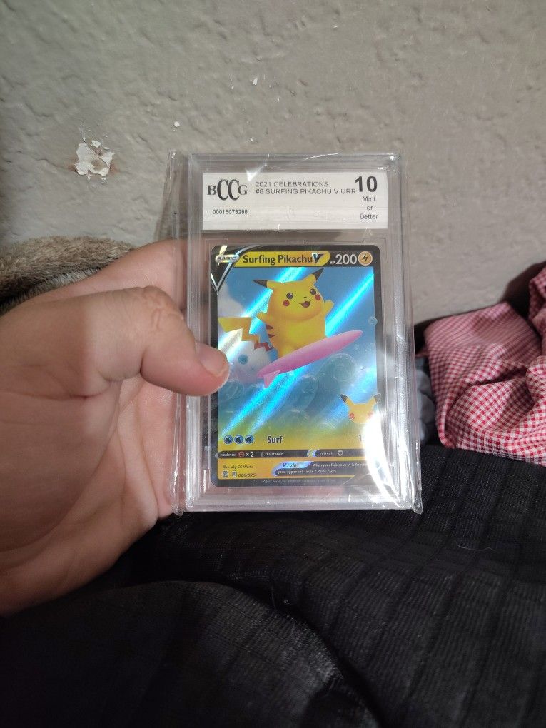 2021 Celebrations Number 8 Surfing Pikachu V ,U R R