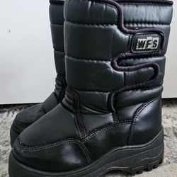 Snow Boots, Size 1